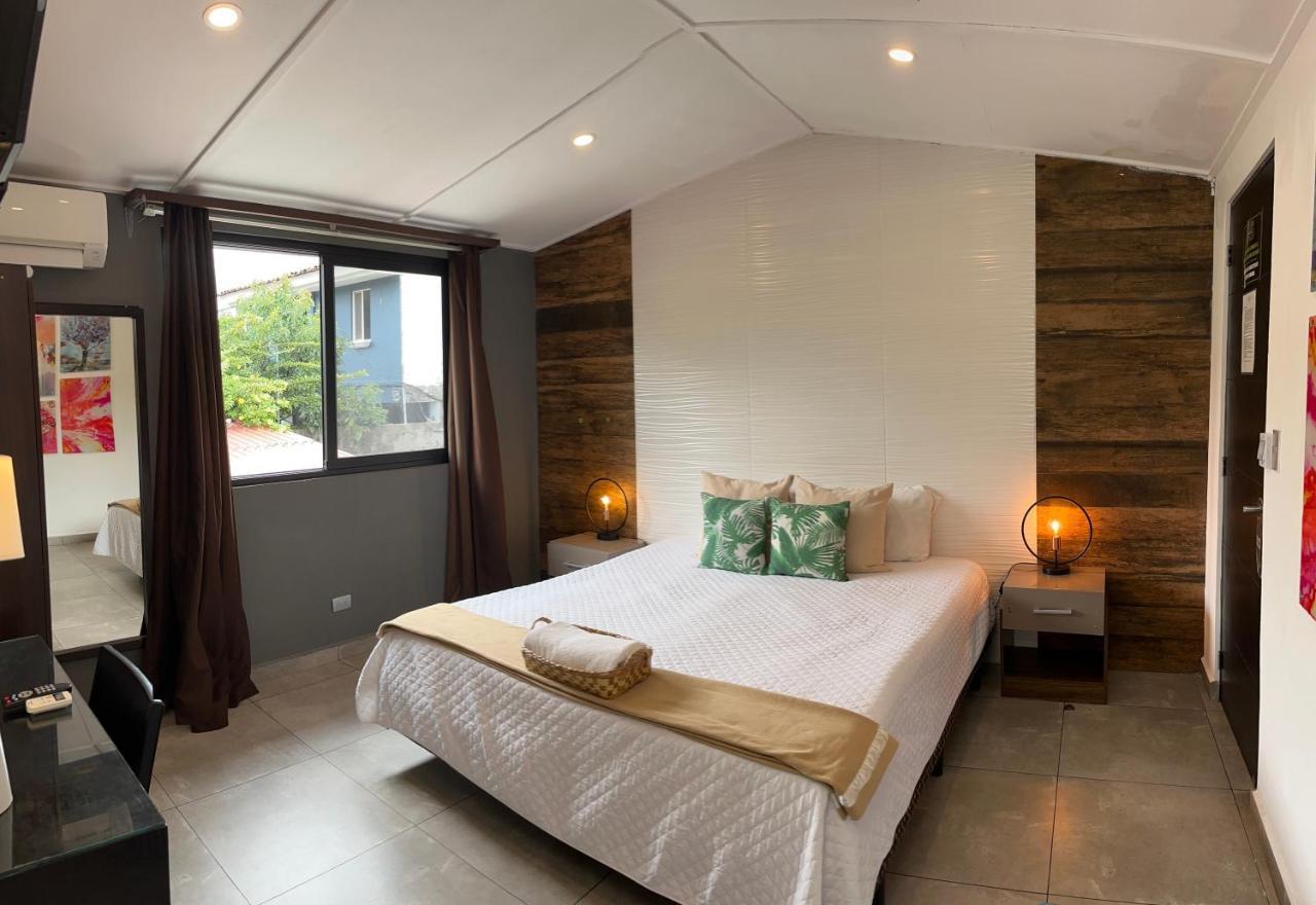 Hotel Boutique Valverde Santa Elena San Salvador Ngoại thất bức ảnh